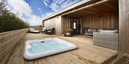 Спа бассейн Jacuzzi LODGE+ M Hydro + Blower Built In