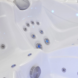Гидромассажный спа-бассейн AquaVita 2001 Pro